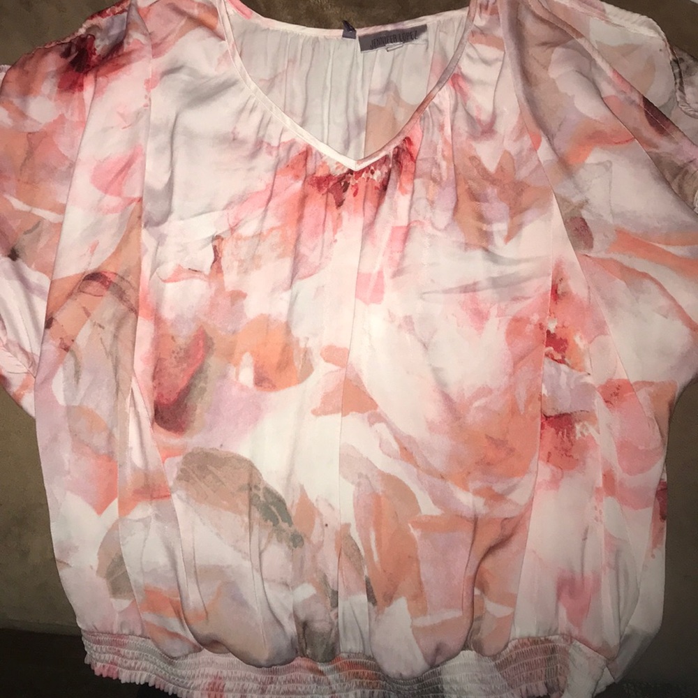 Jennifer Lopez blouse